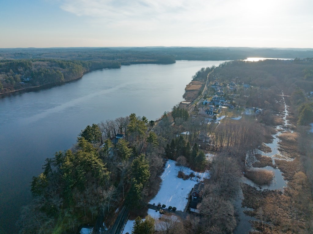 19 Pleasant Valley Road Amesbury, MA 01913 - Photo 2 of 42 Gallery Image 2
