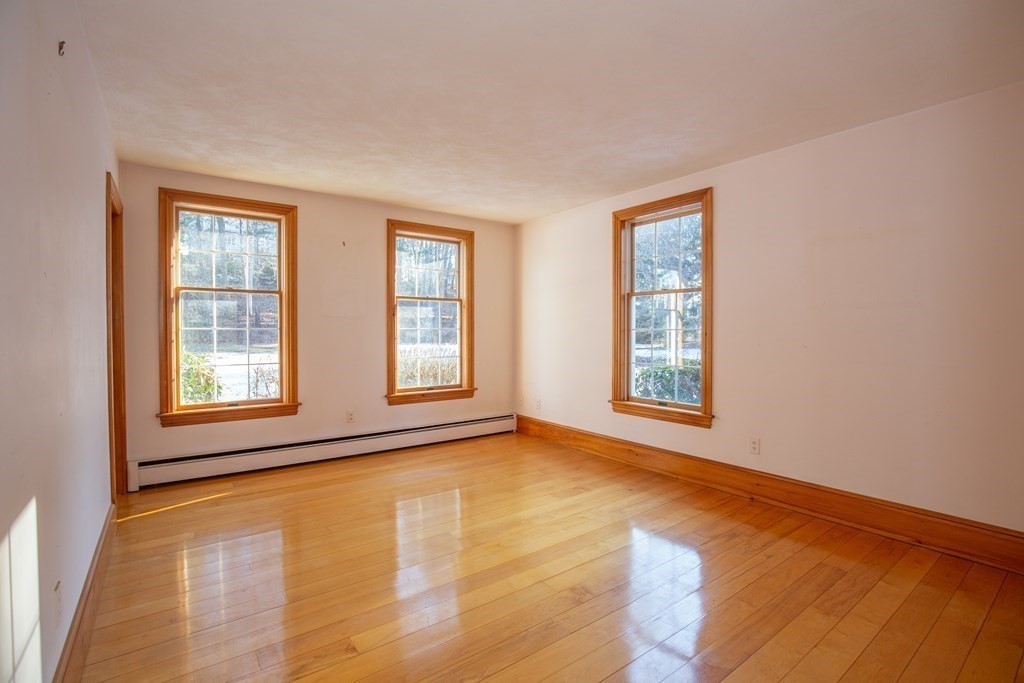19 Pleasant Valley Road Amesbury, MA 01913 - Photo 22 of 42 Gallery Image 22