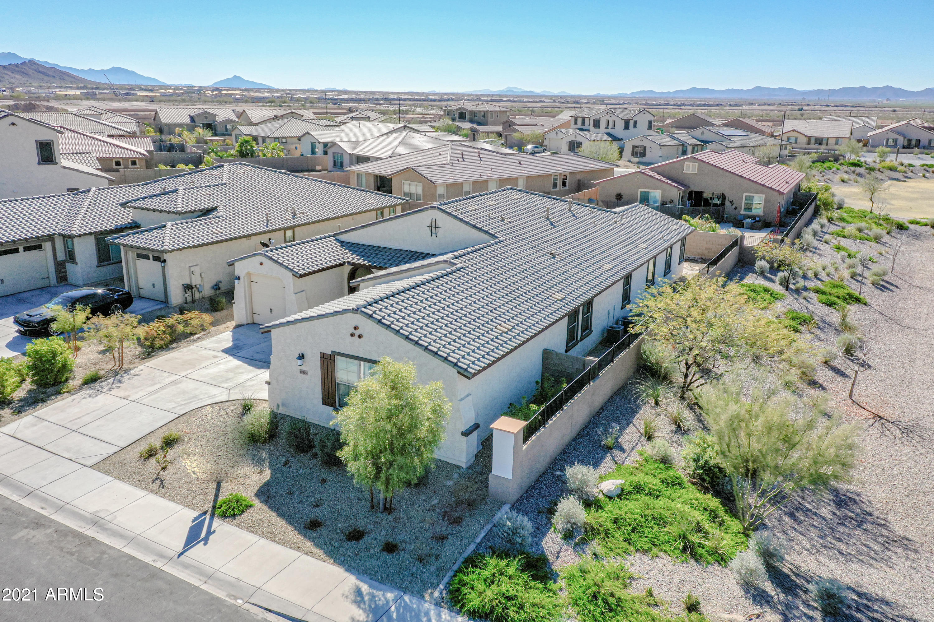18325 West Raven Road Goodyear, AZ 85338 - Photo 1 of 59 Estrella Mountain