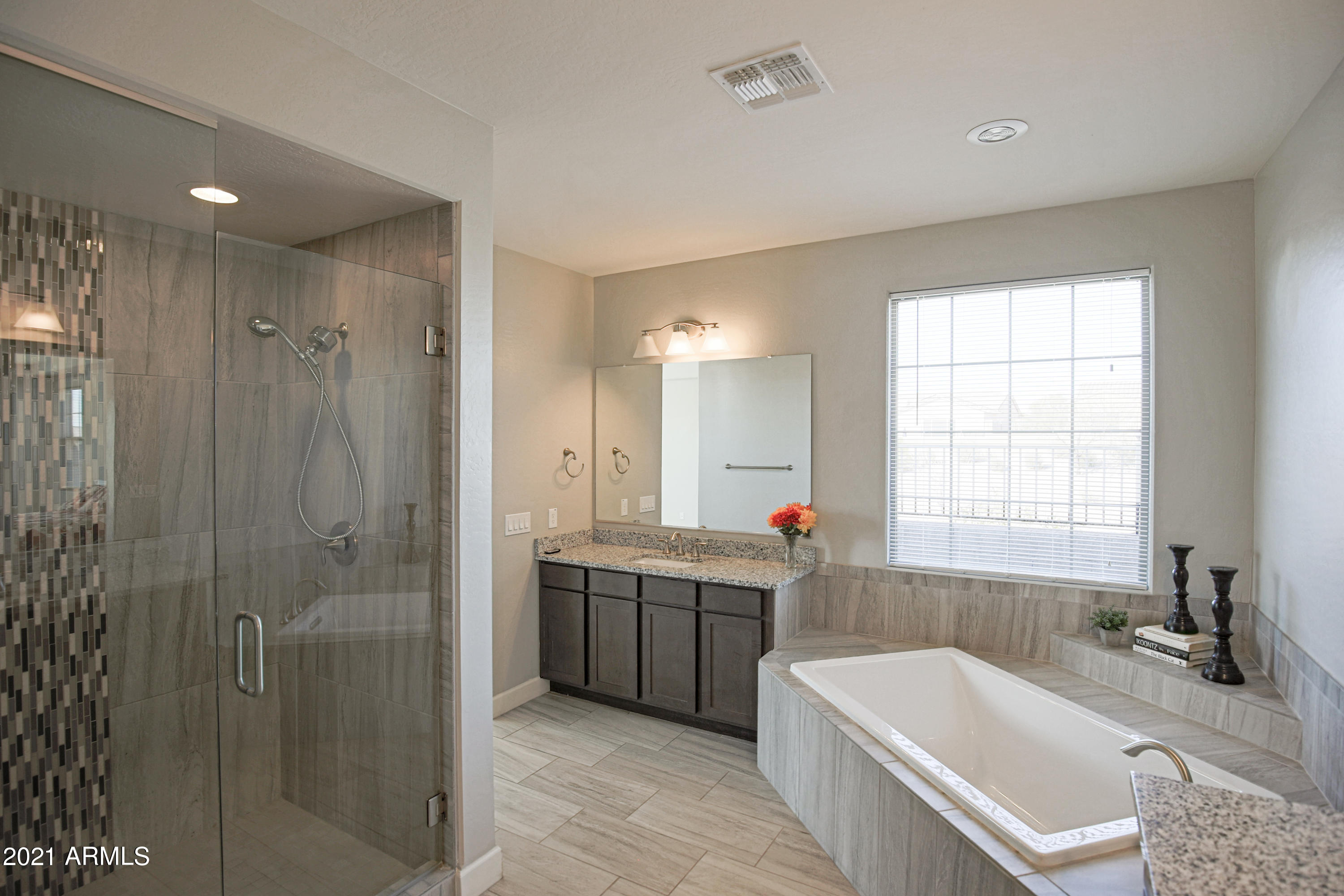 18325 West Raven Road Goodyear, AZ 85338 - Photo 28 of 59 18325 W Raven Rd Goodyear AZ 85338 XXX-2