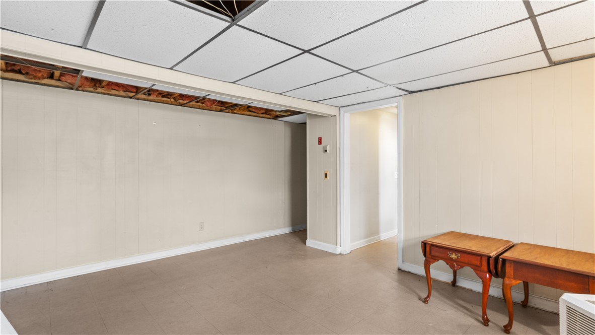 3208 Flat River Road Coventry, RI 02816 - Photo 24 of 32