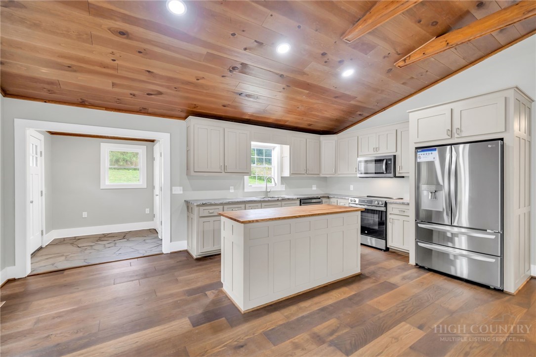 3115 Roaring Fork Road Creston, NC 28615 - Photo 20 of 50 Gallery Image 20