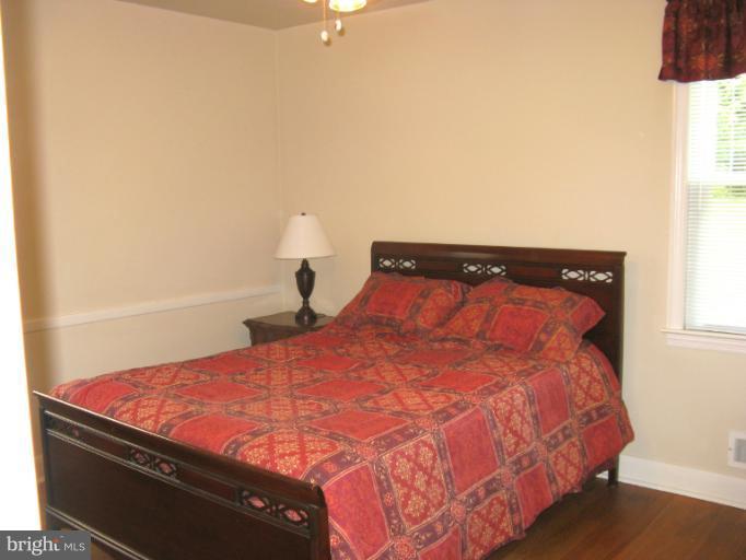 523 Shipley Road Linthicum Heights, MD 21090 - Photo 7 of 16 Bedroom