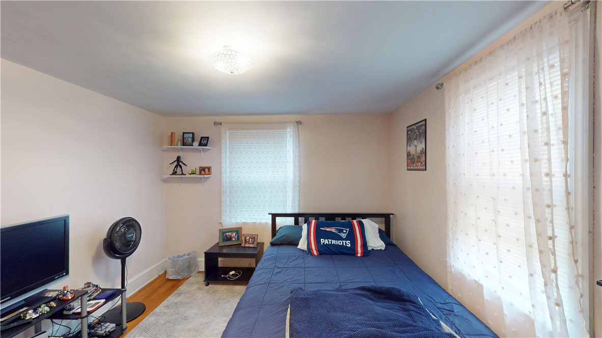 24 Annette Avenue Pawtucket, RI 02861 - Photo 27 of 47