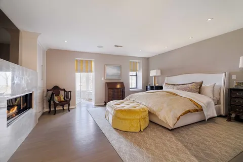 $2,000,000 | 103 Bellevue Street, Unit 4, Newton, MA 02458