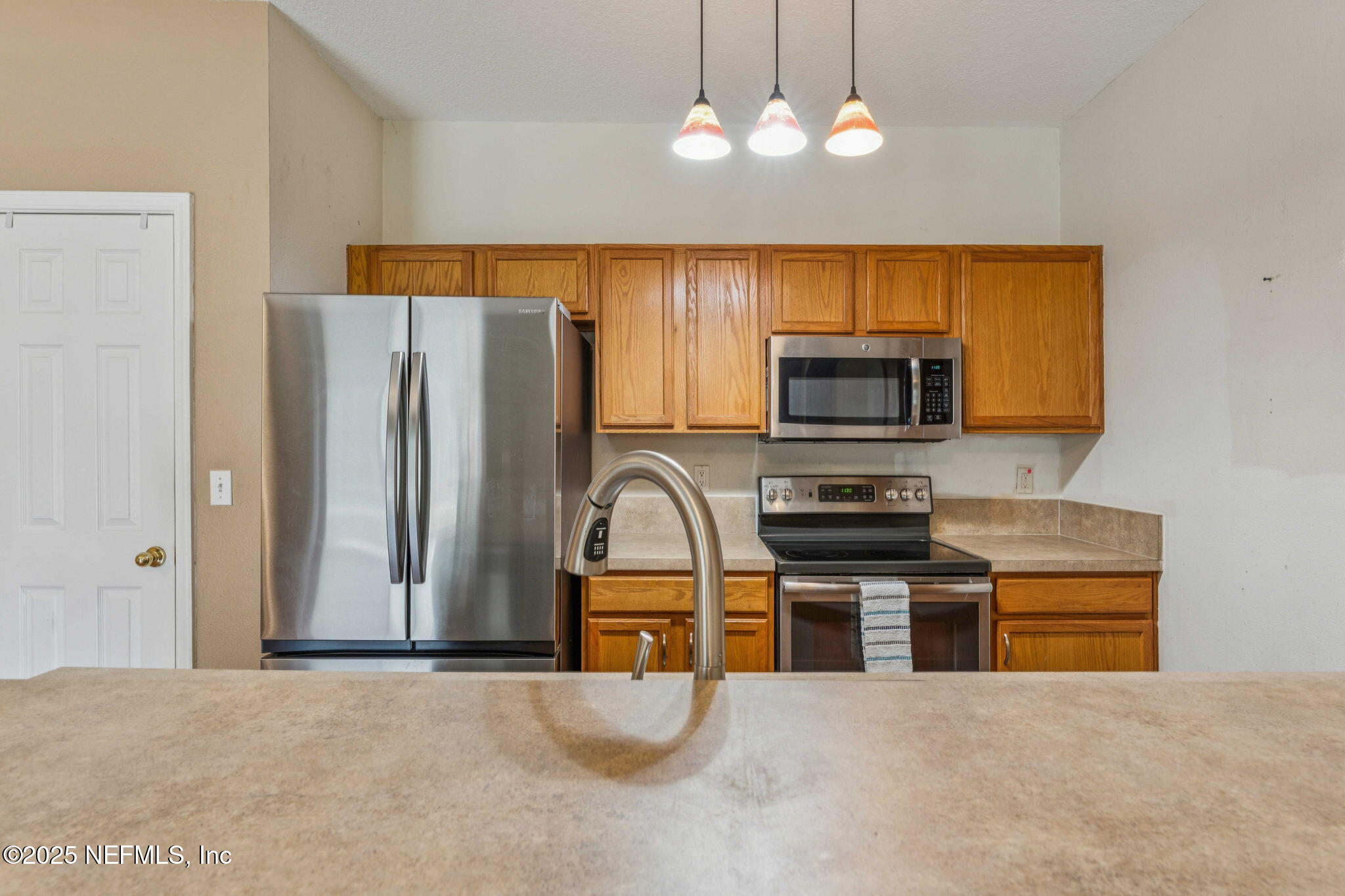 5260 Collins Road, Unit 508 Jacksonville, FL 32244 - Photo 16 of 41 11-web-or-mls-109_Hommati_5260CollinsRd