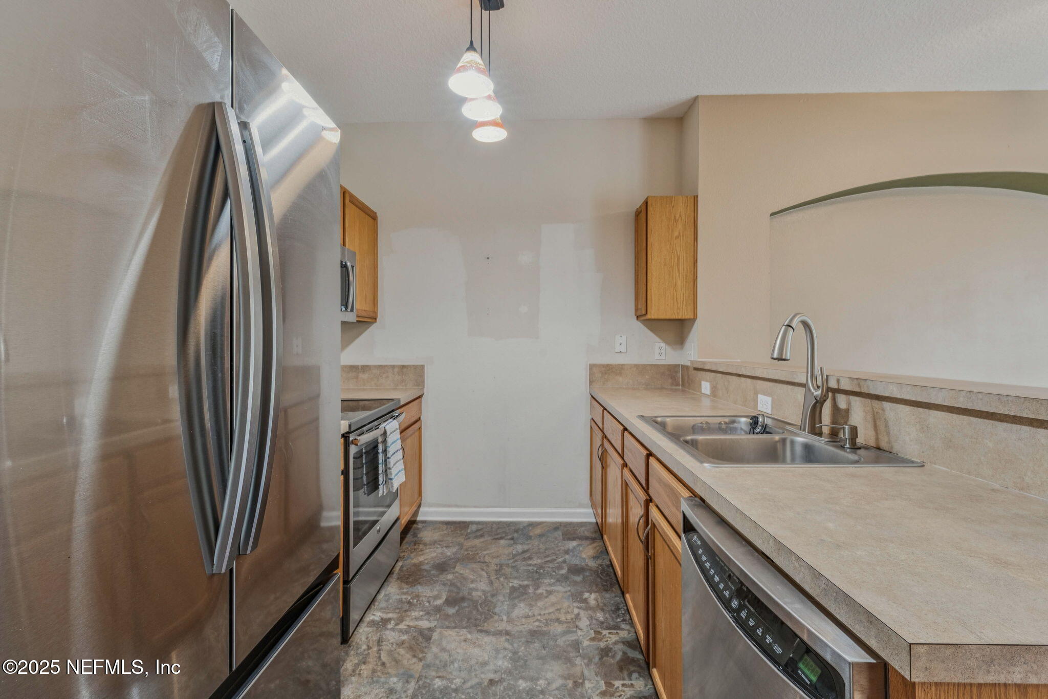 5260 Collins Road, Unit 508 Jacksonville, FL 32244 - Photo 17 of 41 14-web-or-mls-112_Hommati_5260CollinsRd