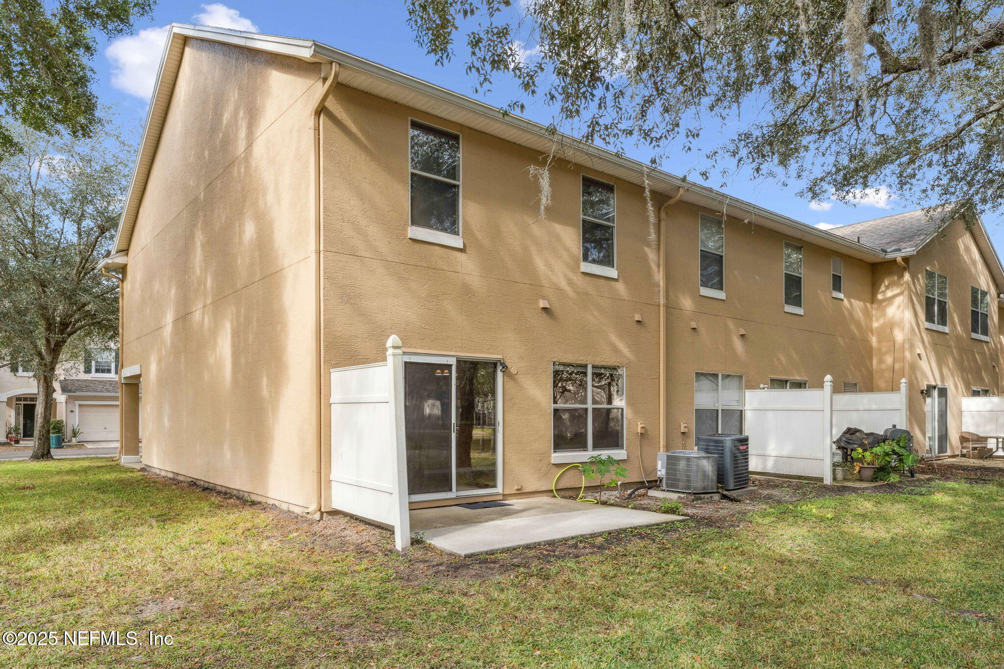 5260 Collins Road, Unit 508 Jacksonville, FL 32244 - Photo 38 of 41 38-web-or-mls-135_Hommati_5260CollinsRd