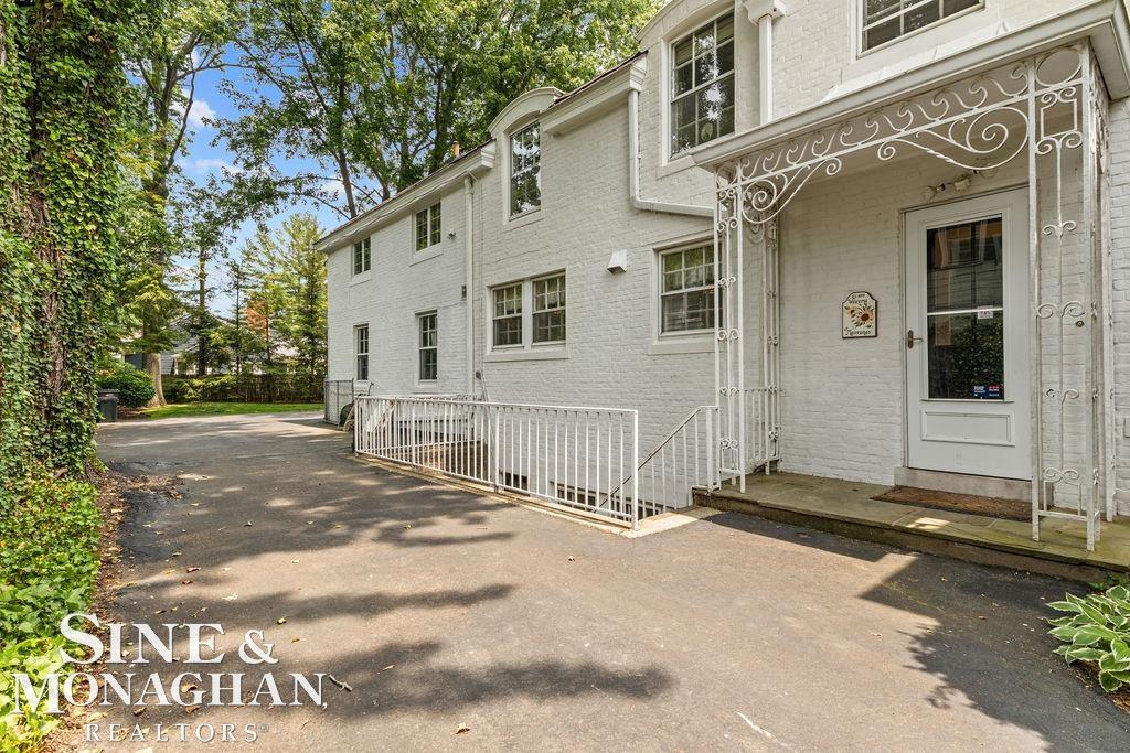 168 Vendome Road Grosse Pointe Farms, MI 48236 - Photo 56 of 74 Gallery Image 56