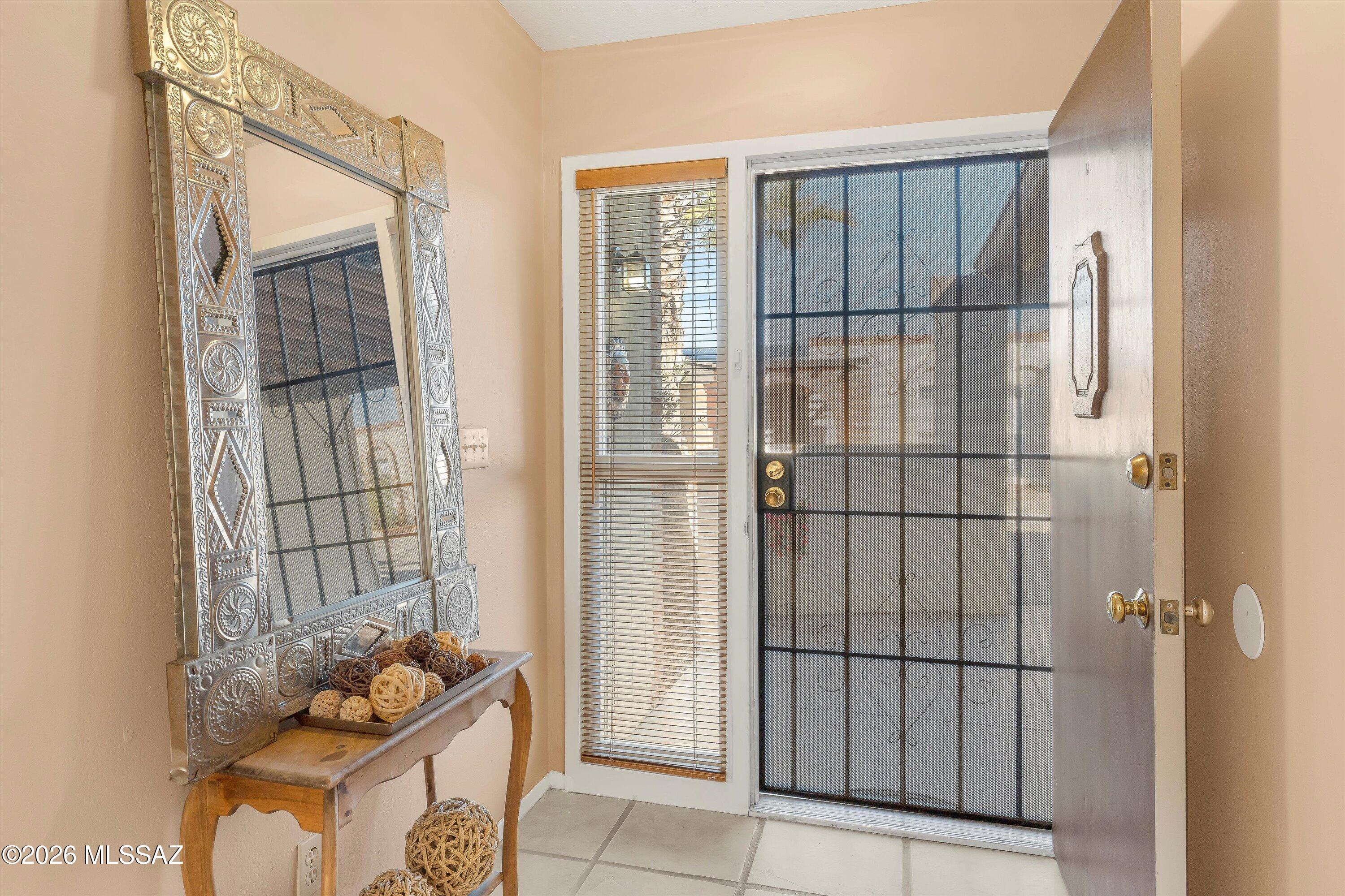 9111 North Oracle Road, Unit 162 Oro Valley, AZ 85704 - Photo 5 of 39