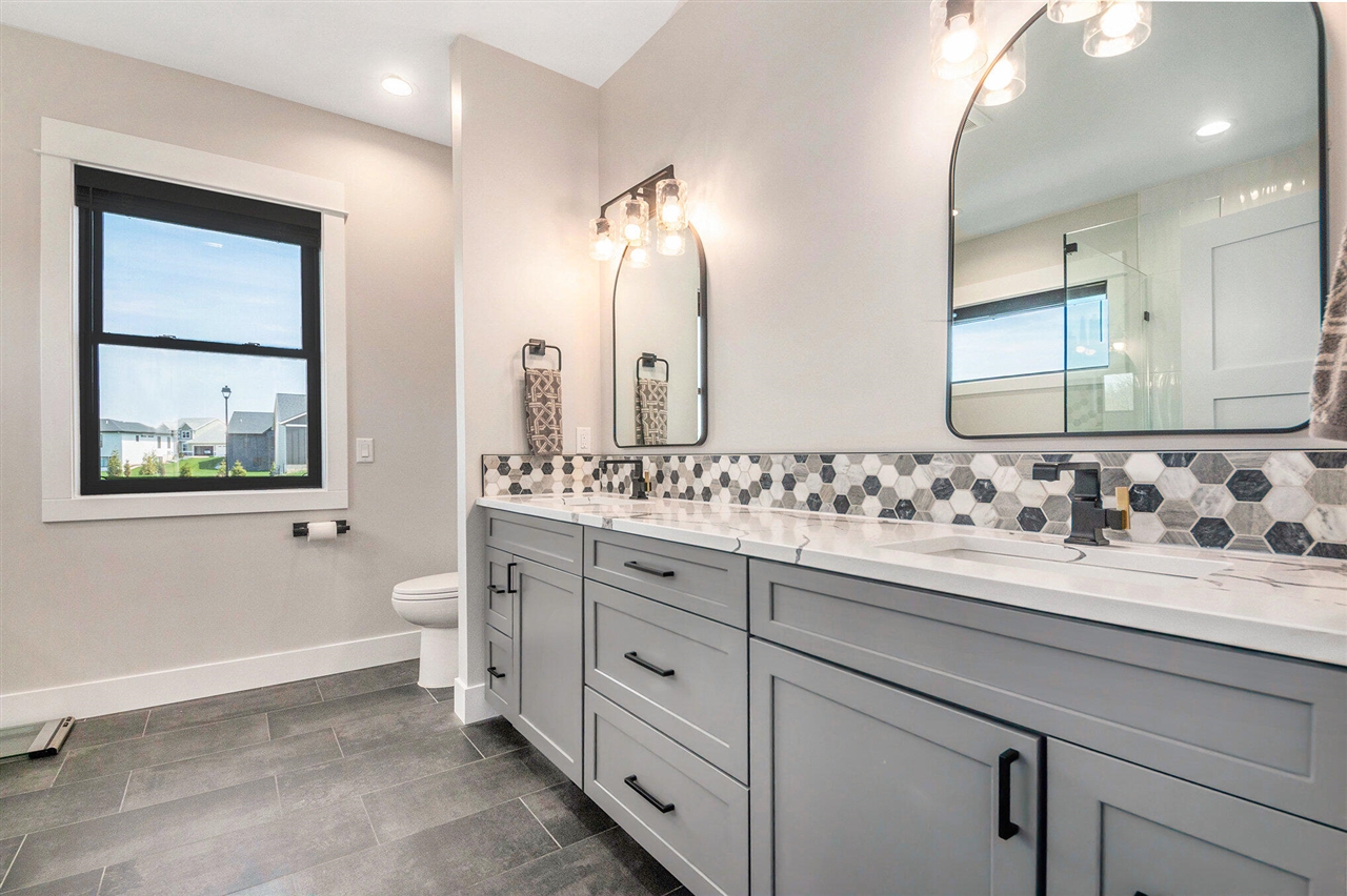 231 Tallman Ridge Grand Rapids, MI 49504 - Photo 11 of 33