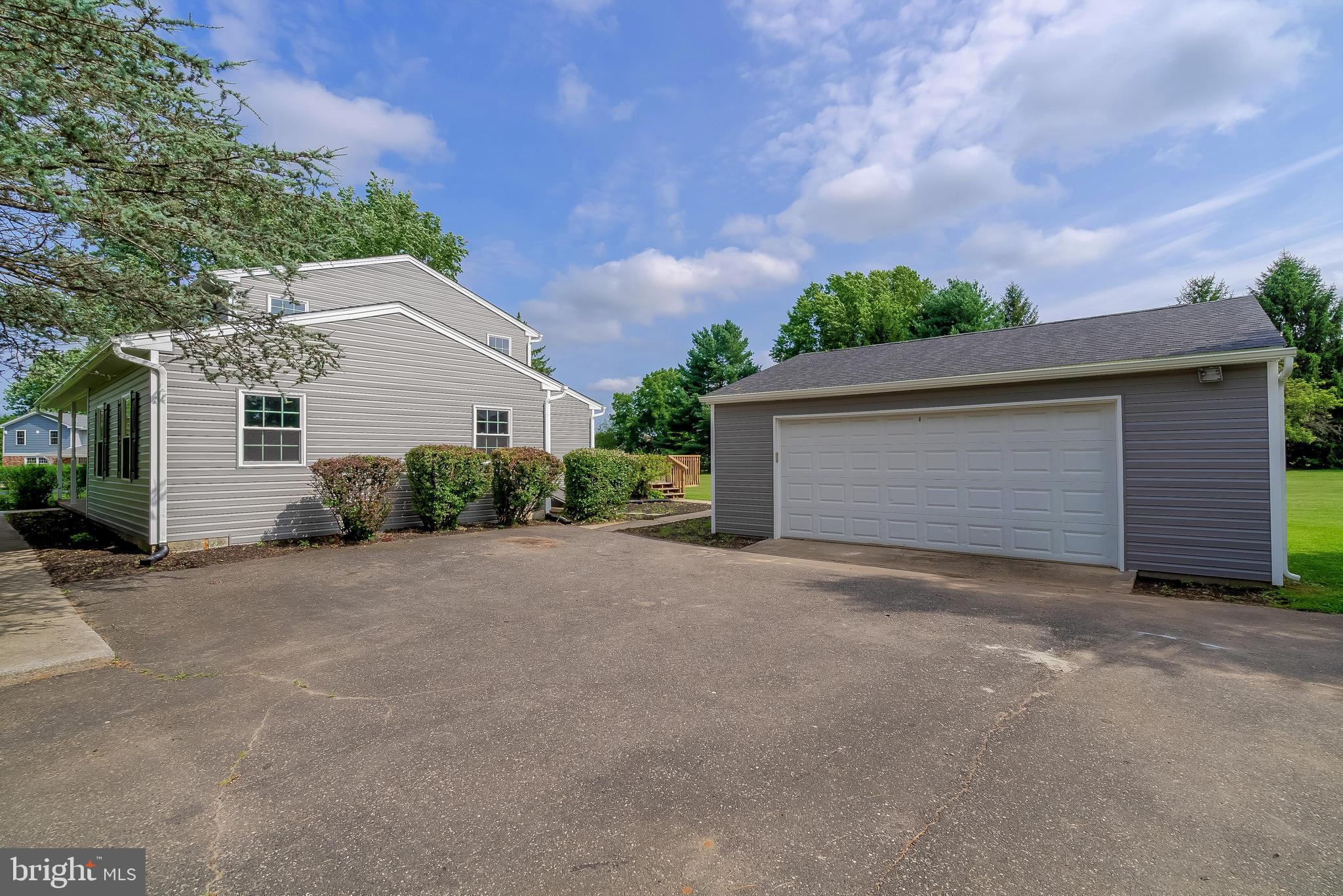 3029 Griffith Road Eagleville, PA 19403 - Photo 6 of 47 Gallery Image 6