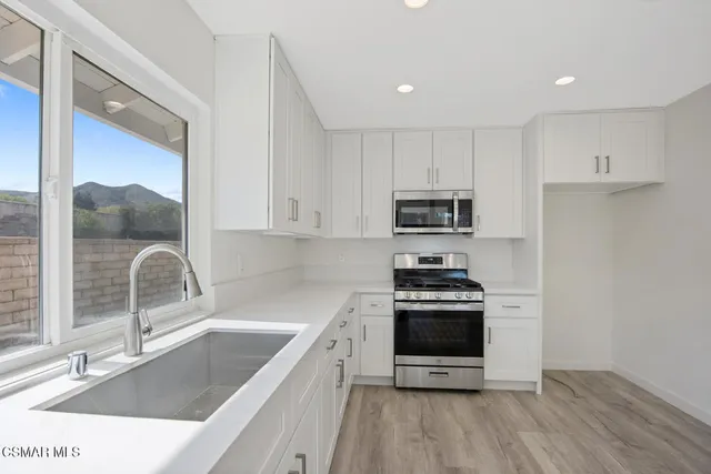 $3,900 | 5304 Captains Place, Agoura Hills, CA 91301