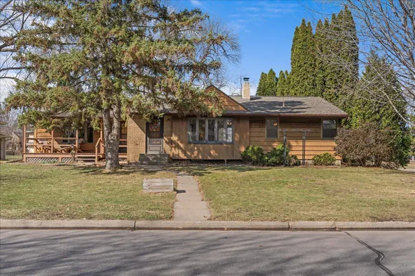 $450,000 | 2755 Huron Street, Roseville, MN 55113