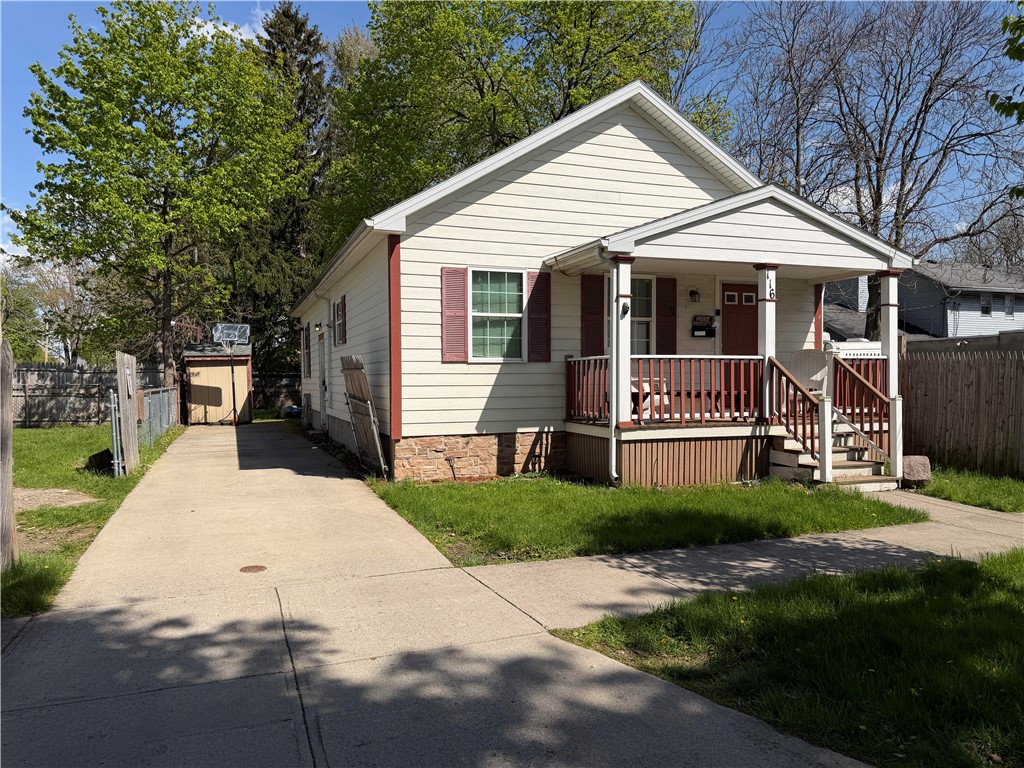 116 Whitney Street Rochester, NY 14611 - Photo 2 of 24