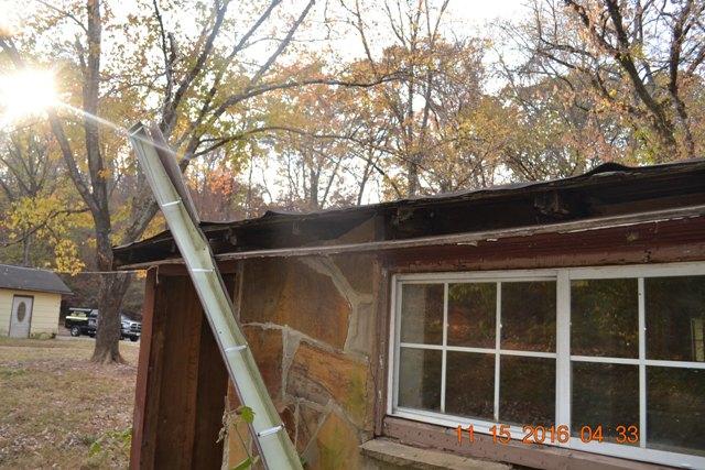 370 Blythes Ferry Road Dayton, TN 37321 - Photo 41 of 64 LeftSidefACIERSbad