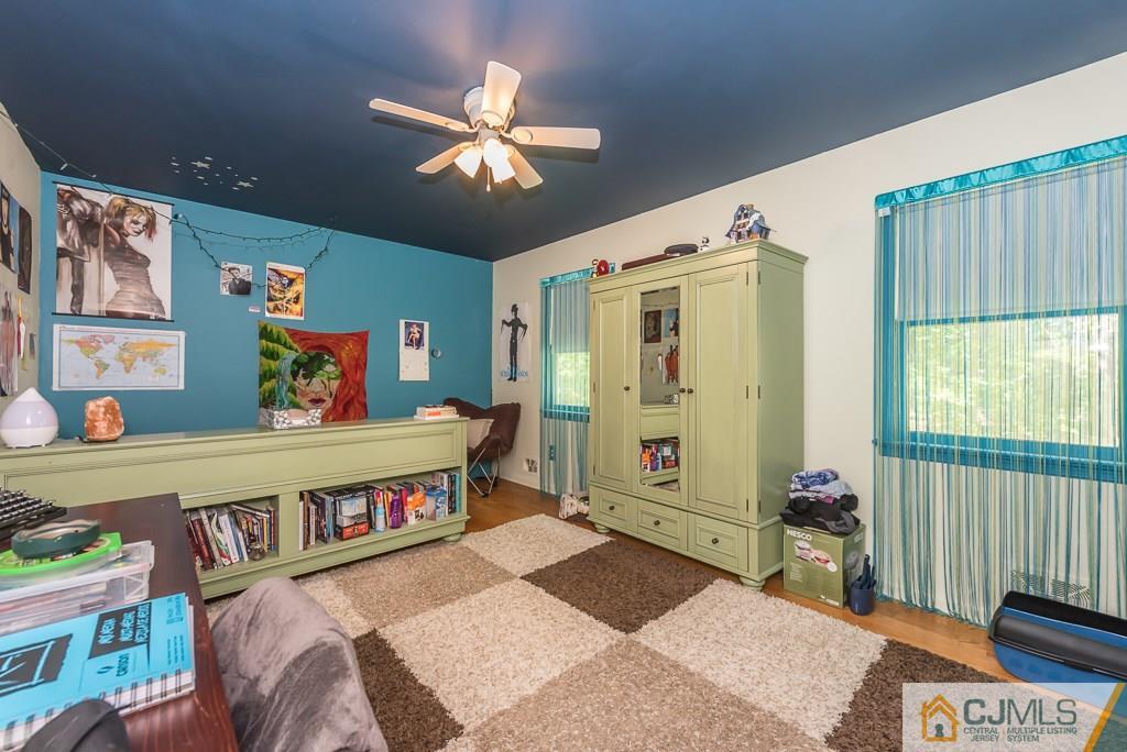 4 Galloping Hill Road Holmdel, NJ 07733 - Photo 22 of 25 Gallery Image 22