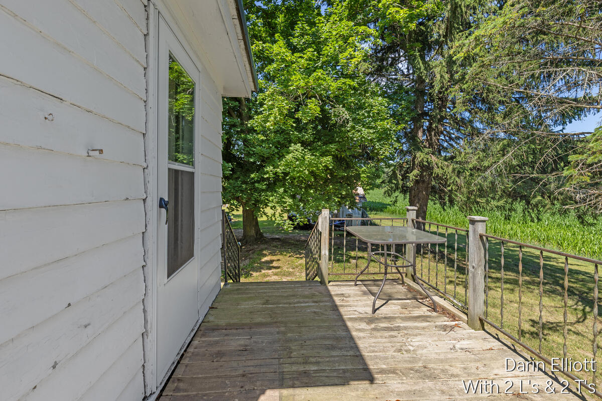 3703 Cedar Lake Road Northeast Edmore, MI 48829 - Photo 30 of 43 3703-Cedar_024