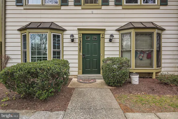 $1,925 | 13027 Shadyside Lane, Unit 12207, Germantown, MD 20874