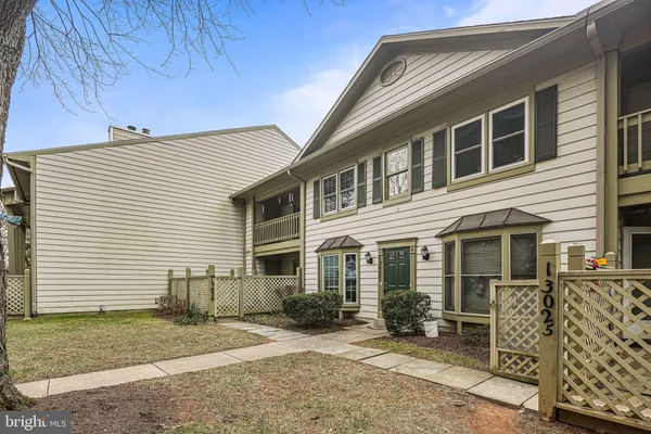 $1,925 | 13027 Shadyside Lane, Unit 12207, Germantown, MD 20874