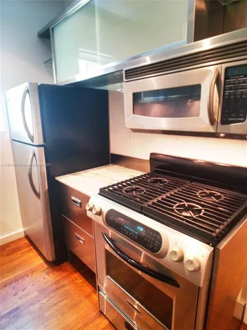 $1,895 | 1751 James Avenue, Unit 104, Miami Beach, FL 33139