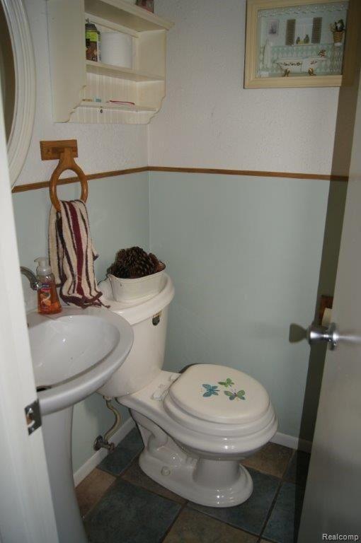 245 Miller Lake Road Columbiaville, MI 48421 - Photo 12 of 21 12 245 Miller Lake Rd 024.jpg
