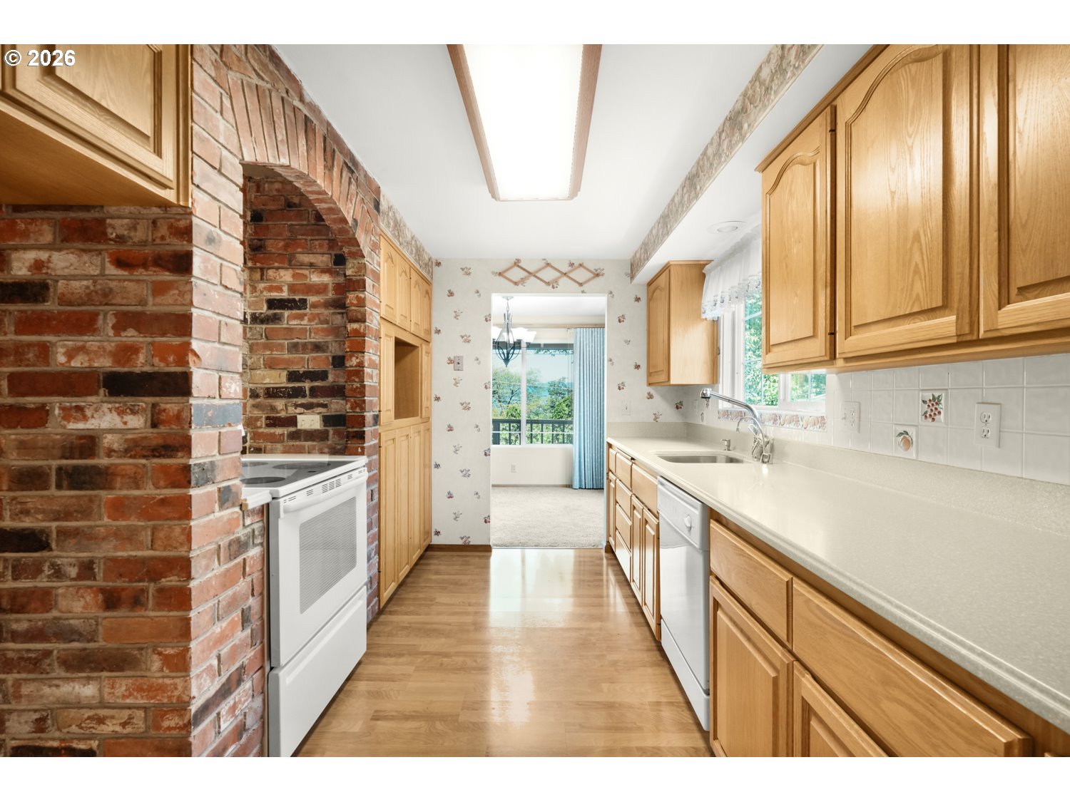 2225 West 28th Avenue Eugene, OR 97405 - Photo 11 of 34