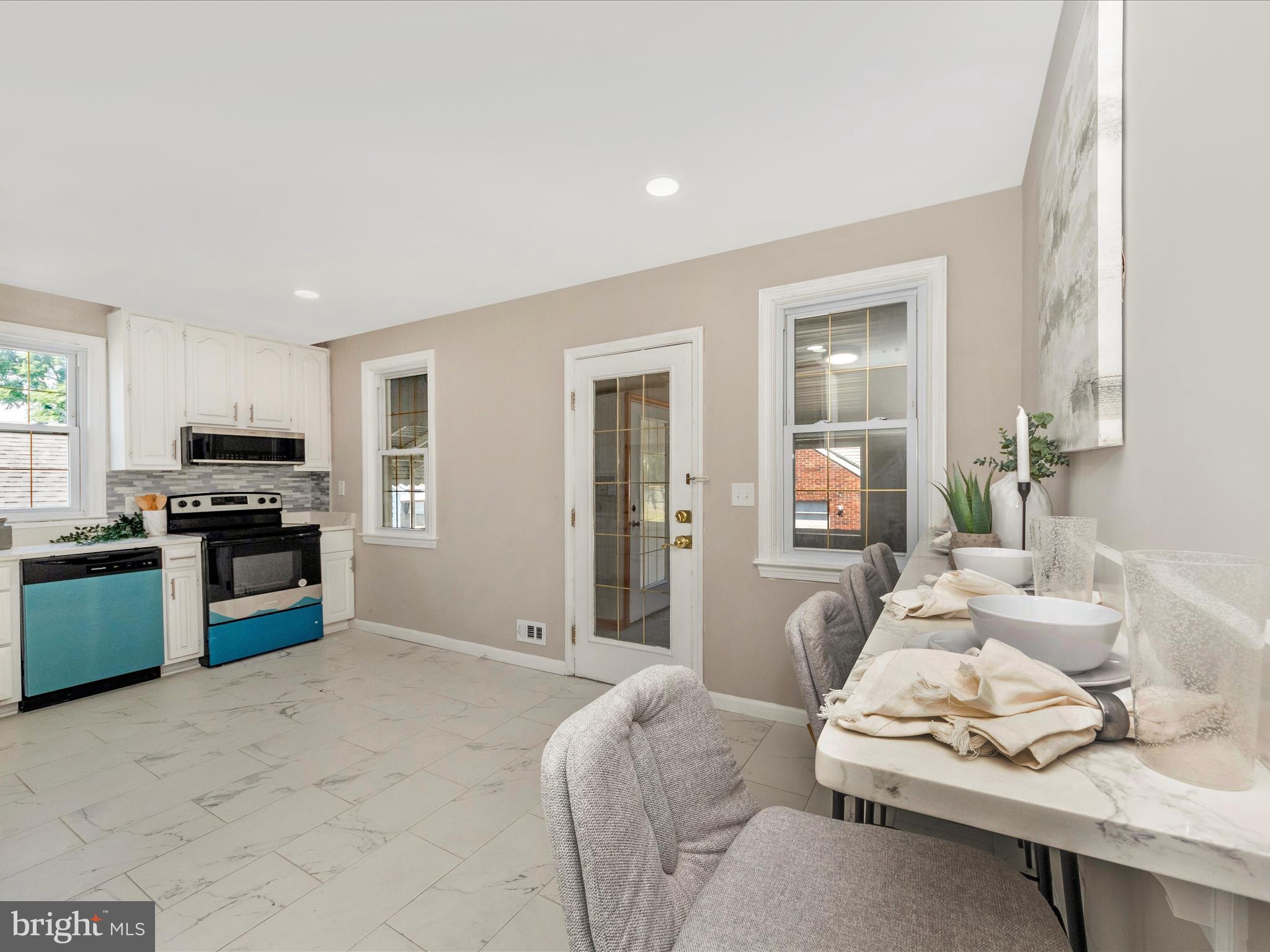 1914 Midland Road Dundalk, MD 21222 - Photo 11 of 50 Kitchen