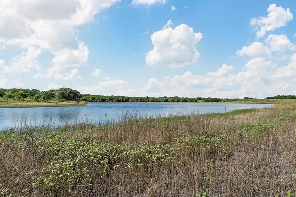 $184,500 | 214 County Road 214, Coolidge, TX 76635
