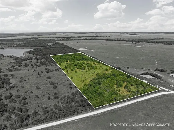 $184,500 | 214 County Road 214, Coolidge, TX 76635