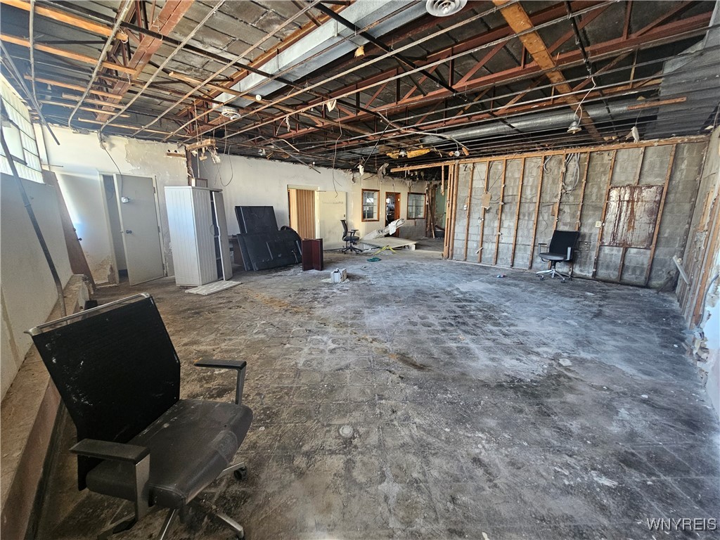 814 Abbott Road Buffalo, NY 14220 - Photo 6 of 15