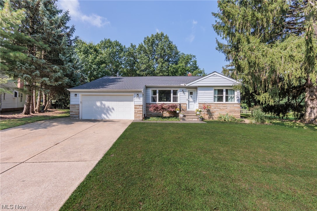 4908 Emmet Road Cleveland, OH 44124 - Photo 1 of 35 Gallery Image 1