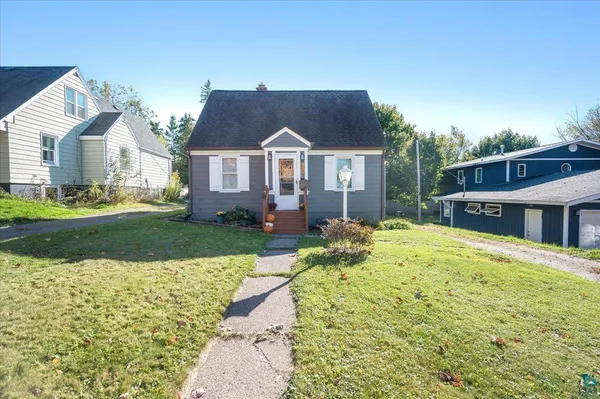 $257,900 | 116 East Wabasha Street, Duluth, MN 55803