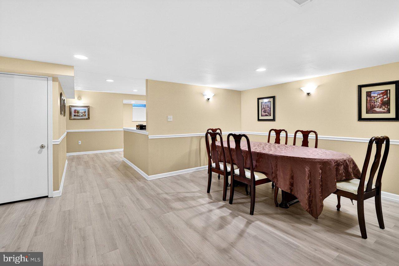 23 Zaitz Farm Road West Windsor, NJ 08550 - Photo 51 of 63 Extra dining or card table room in basement