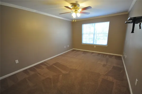 $2,695 | 501 West 26th Street, Unit 222, Austin, TX 78705