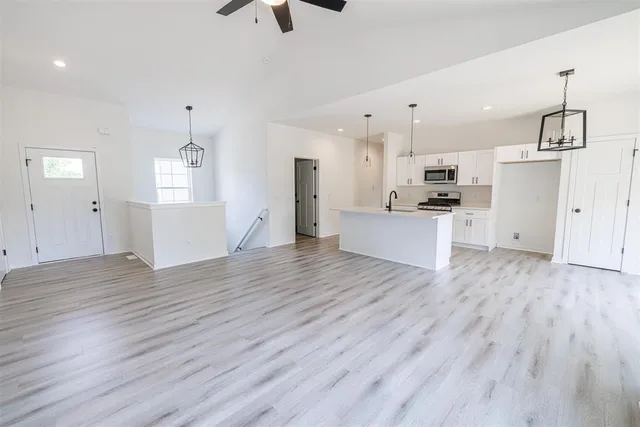 $354,900 | 2380 Pow Wow, Beloit, WI 53511