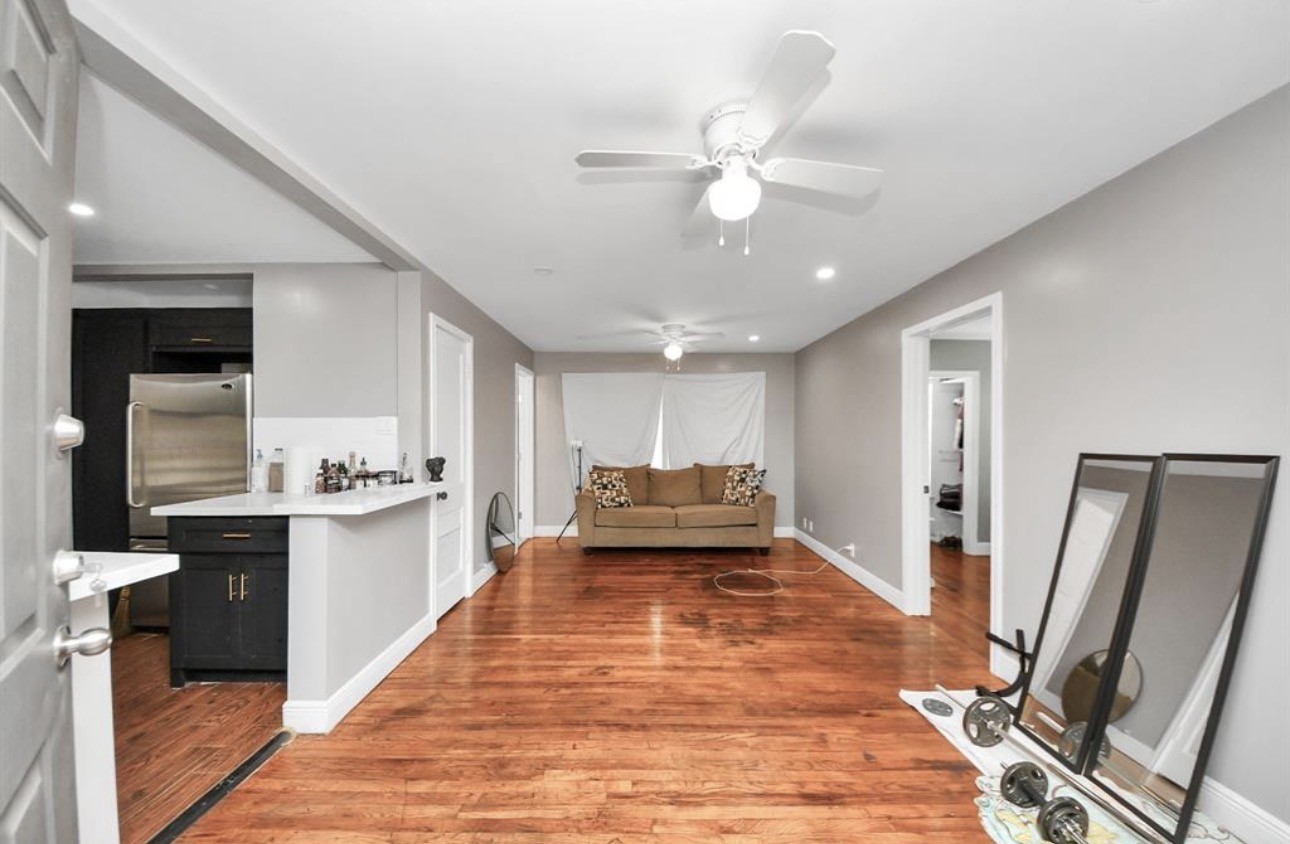 7309 Moline Street, Unit B Houston, TX 77087 - Photo 4 of 7