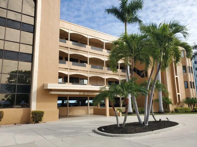 $2,600 | 1601 Park Beach Circle, Unit 113, Punta Gorda, FL 33950