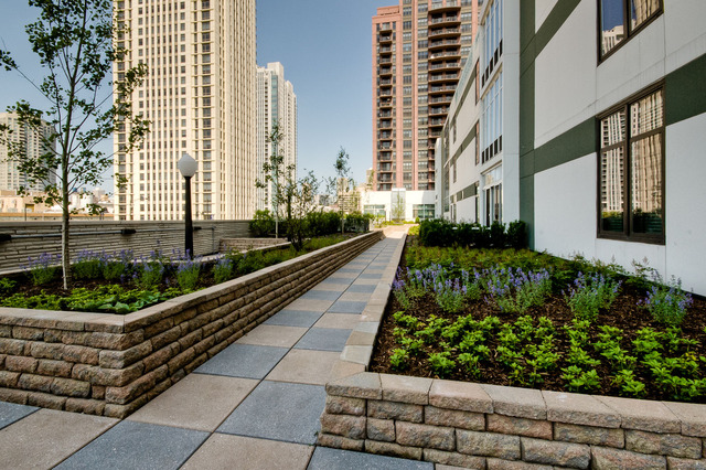660 West Wayman Street, Unit 704B Chicago, IL 60661 - Photo 4 of 15