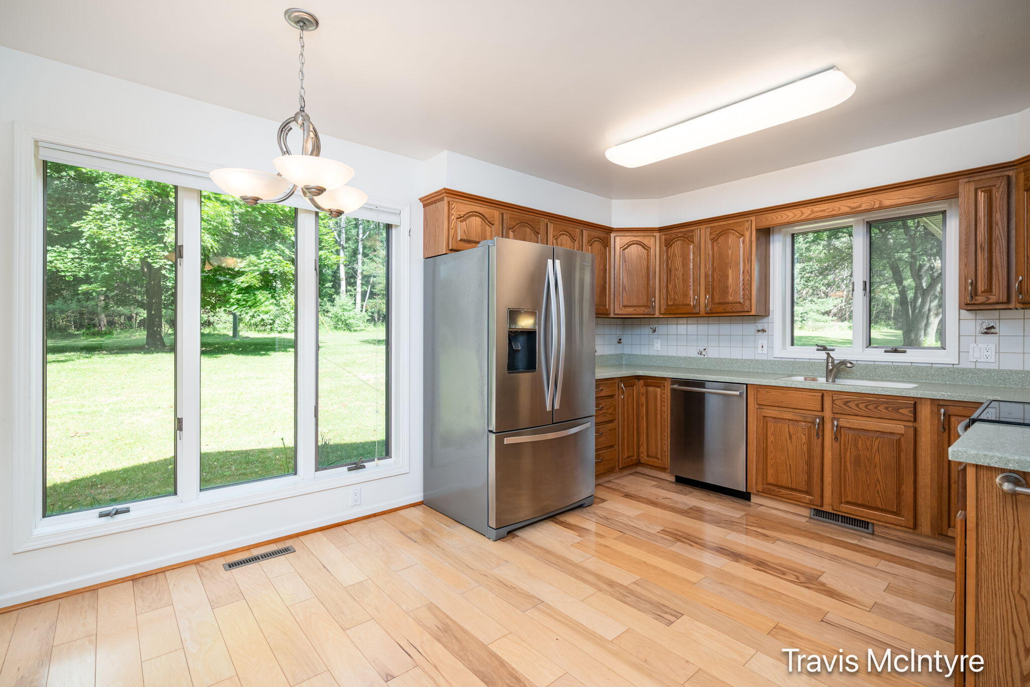 18-web-or-mls-12358 Pierce Rd-18