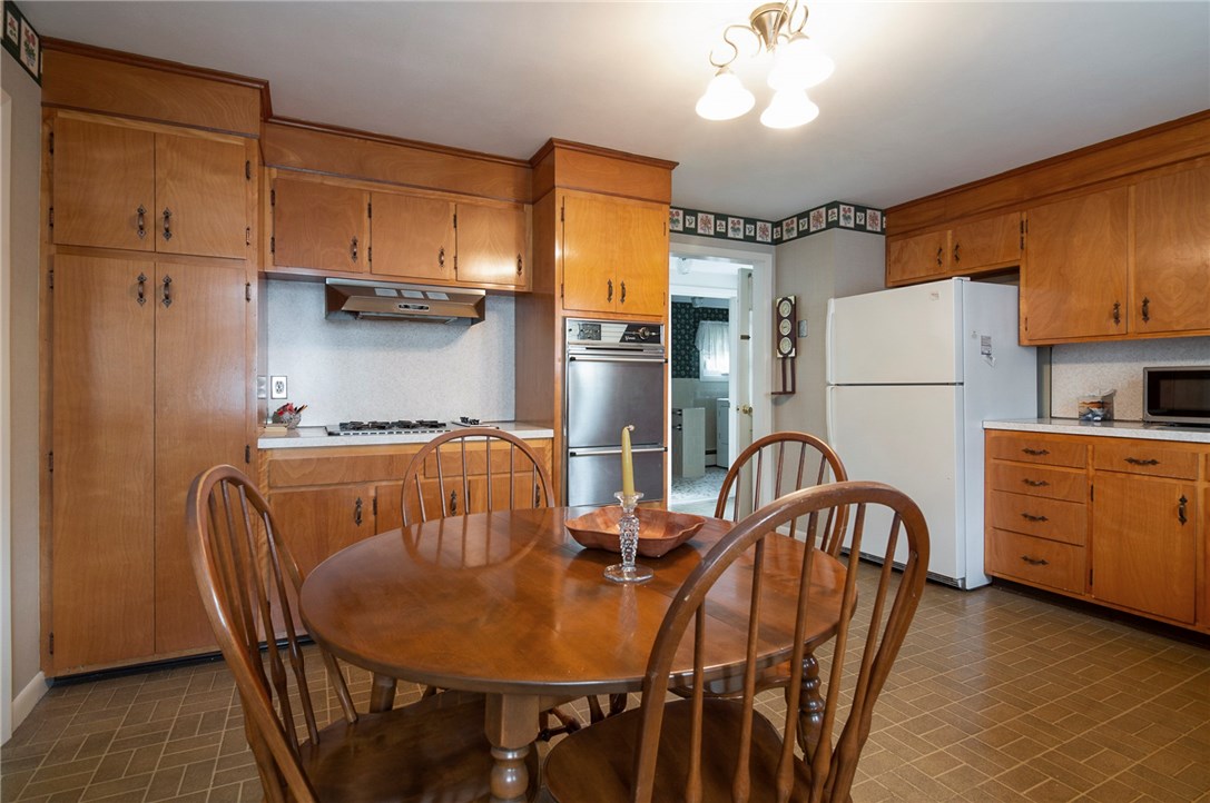33 Granite Street Westerly, RI 02891 - Photo 12 of 45
