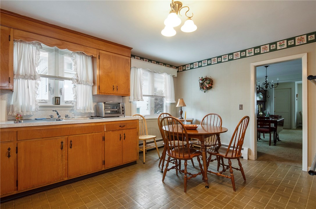 33 Granite Street Westerly, RI 02891 - Photo 16 of 45