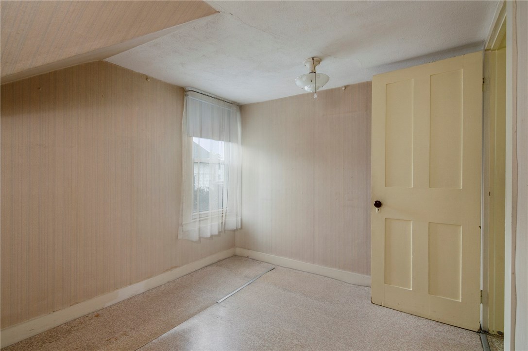 33 Granite Street Westerly, RI 02891 - Photo 32 of 45