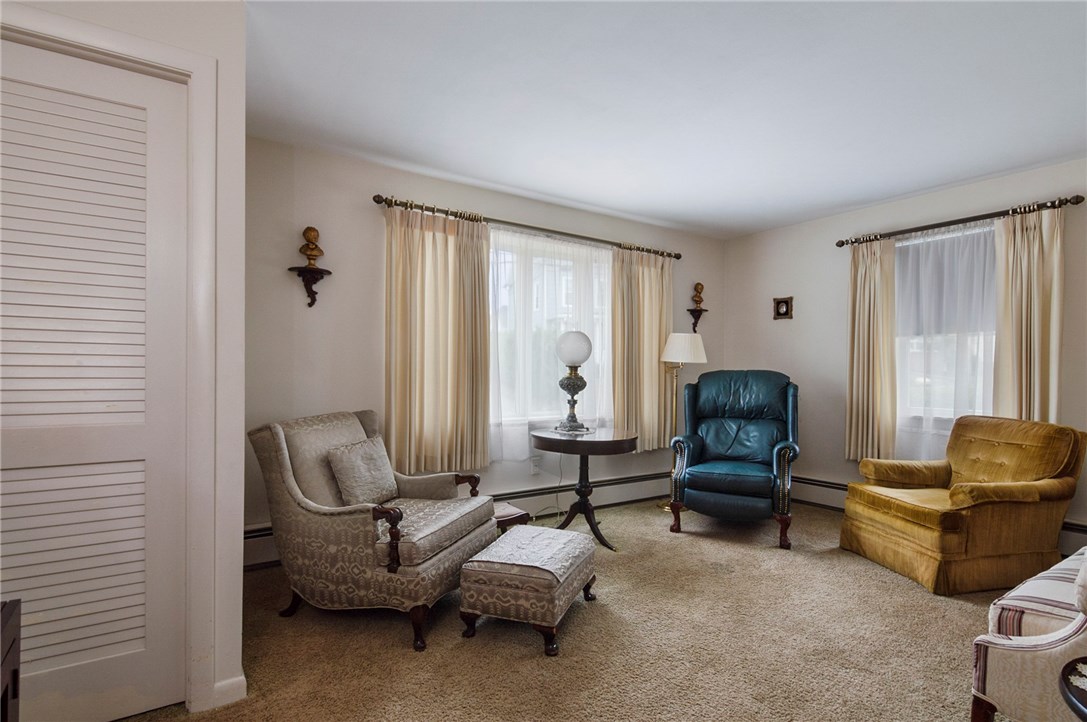 33 Granite Street Westerly, RI 02891 - Photo 6 of 45