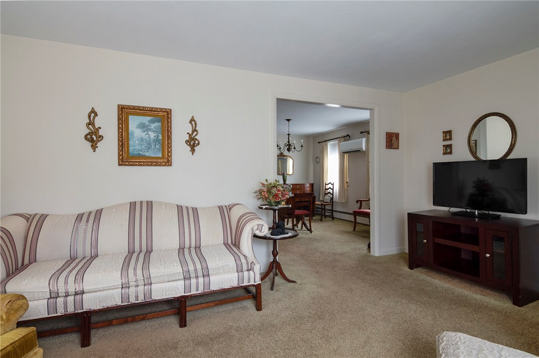 33 Granite Street Westerly, RI 02891 - Photo 7 of 45