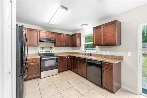 $235,000 | 14422 Southeast 27th Court, Summerfield, FL 34491