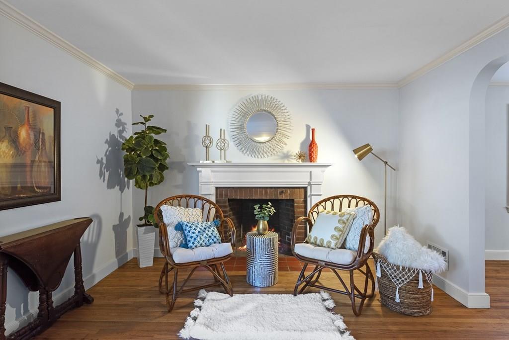30 Pine Hill Road Swampscott, MA 01907 - Photo 9 of 24 Gallery Image 9