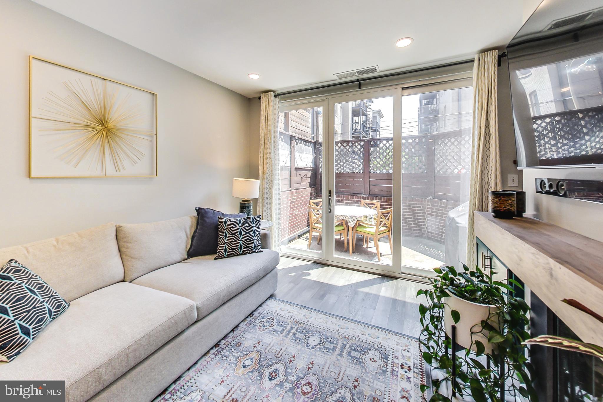 1810 Kalorama Road Northwest, Unit B1 Washington, DC 20009 - Photo 2 of 20