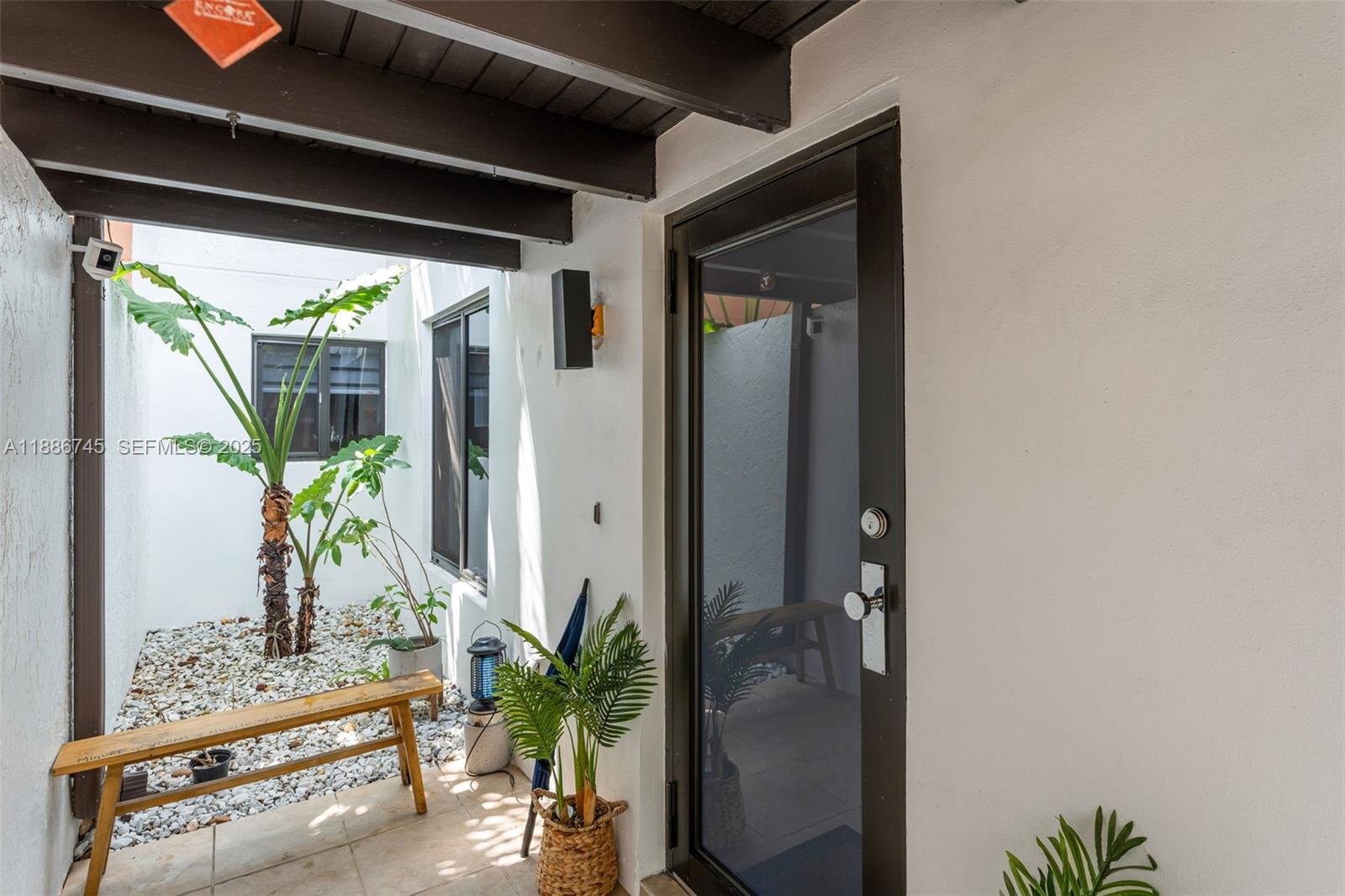 9032 Southwest 8th Terrace Miami, FL 33174 - Photo 21 of 37