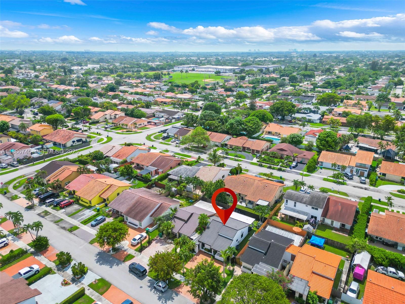 9032 Southwest 8th Terrace Miami, FL 33174 - Photo 34 of 37